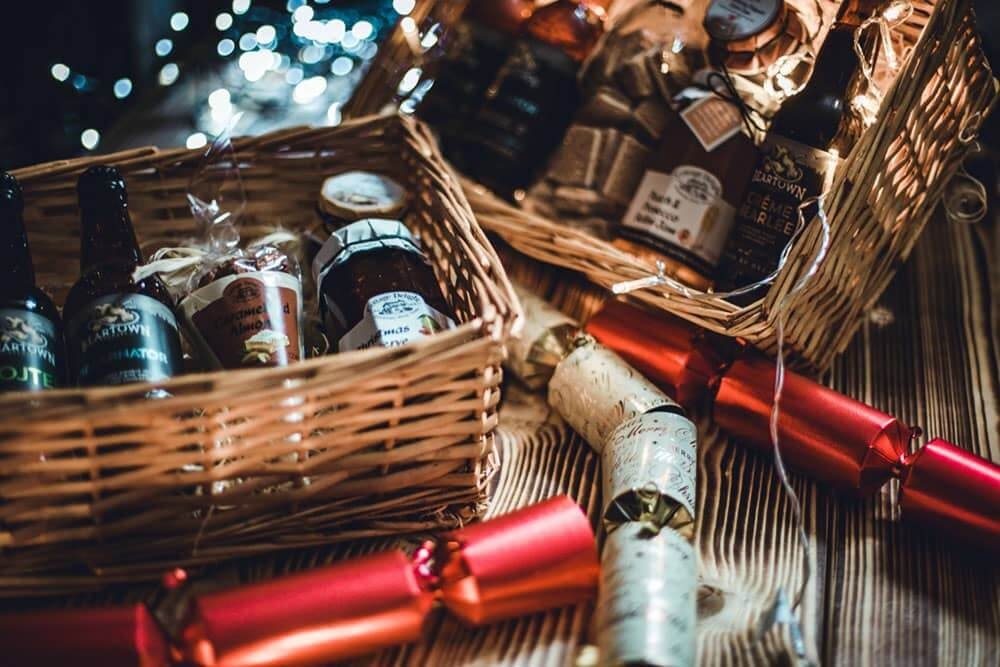 Free Delivery Hamper Gifts: Make A Good Surprise